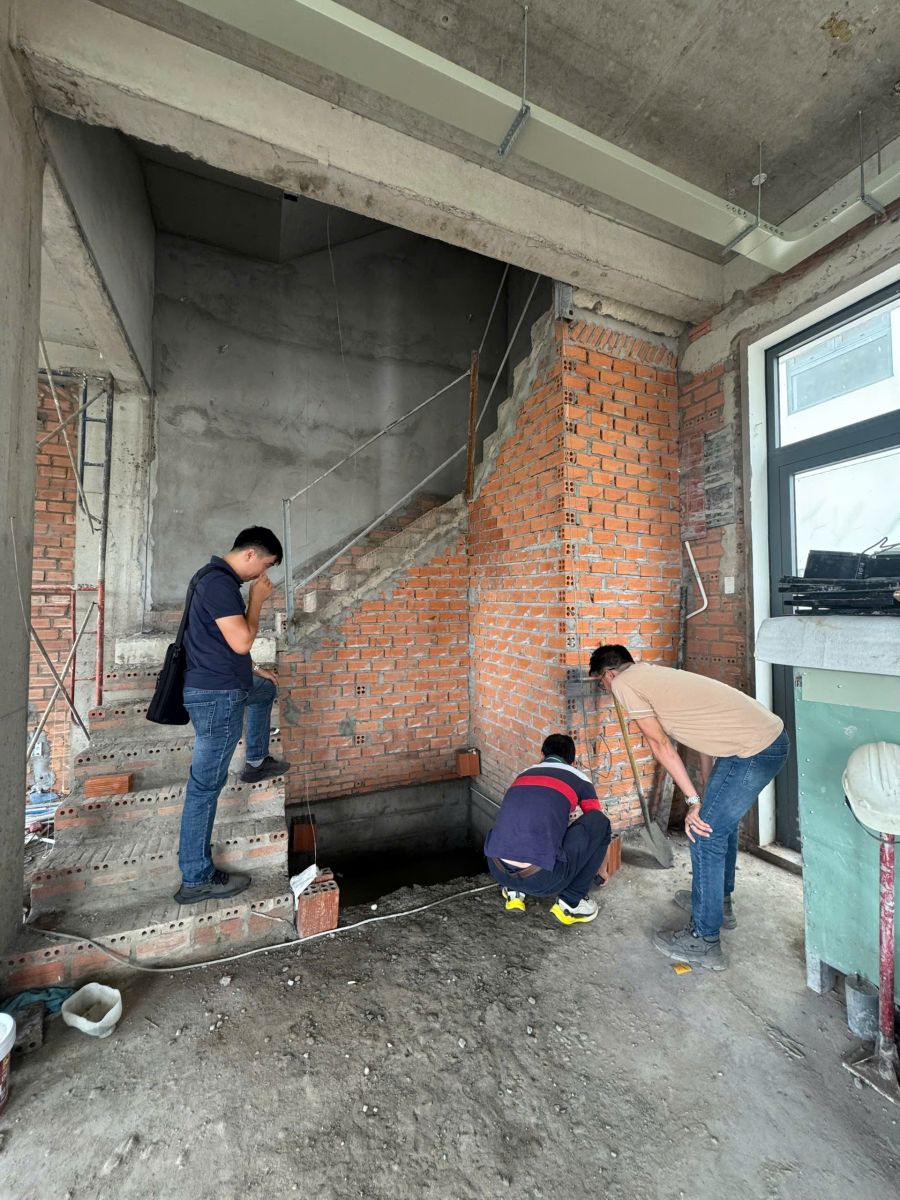 Quy trình lắp đặt thang máy nhà cải tạo